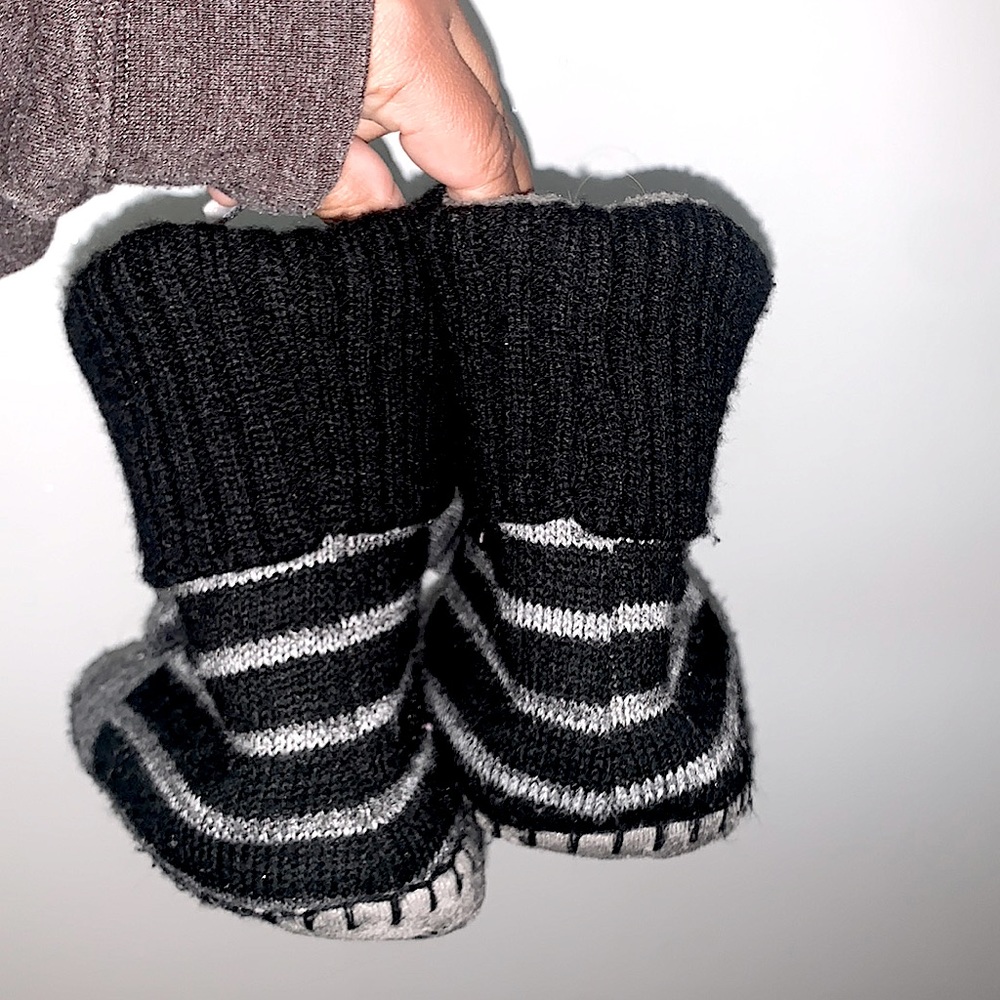Gray & Black Animal Slippers - Picture 3 of 7
